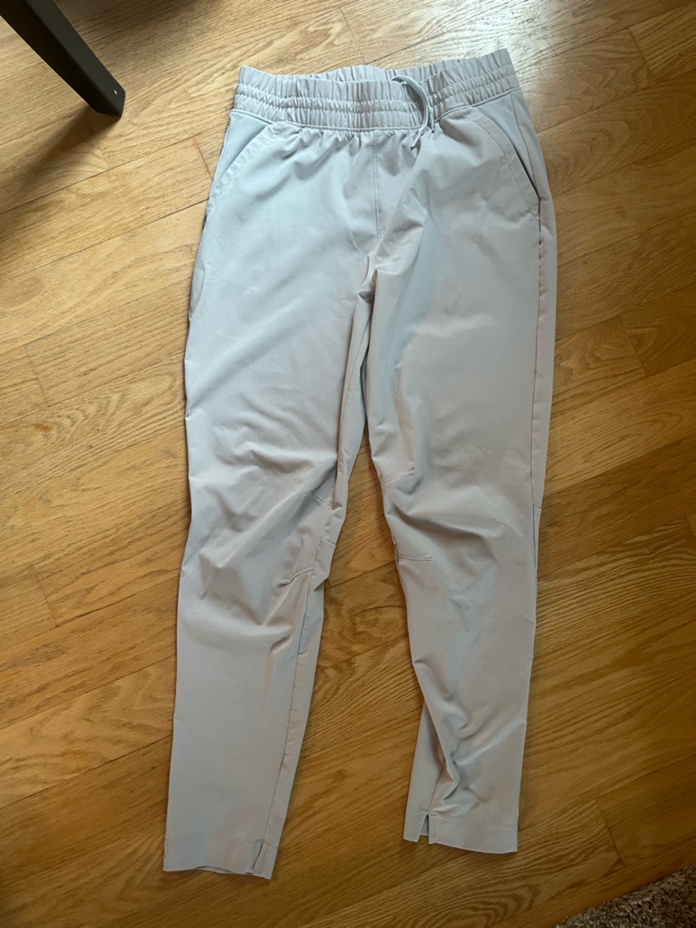 Under Armour youth warm up pants Light Gray